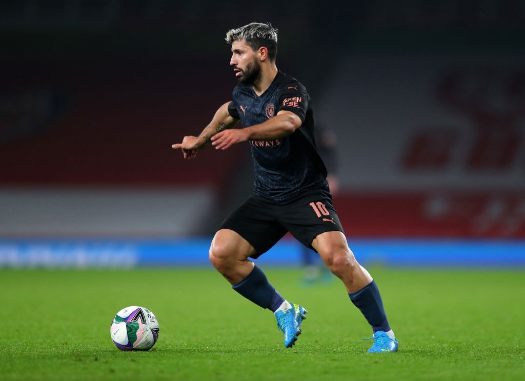 中国女足出战英格兰女足名单：王霜、吴海燕领衔，张琳艳在列